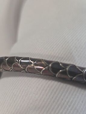 John Hardy Signed 925 Sterling Silver Cuff Bracelet, Size M, Silver Tone